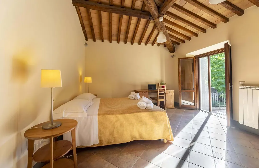 Villa Montarioso-1